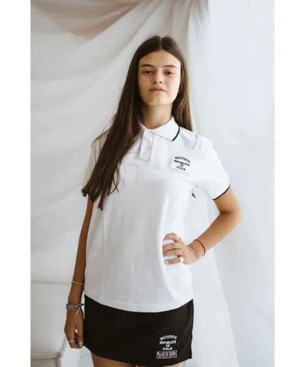 CHOMBA DE PIQUE BLANCA BORDADA