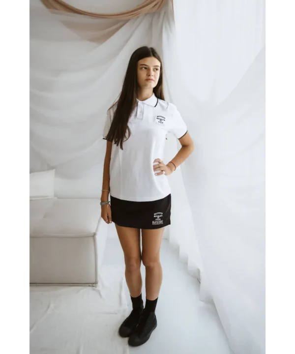 POLLERA SHORT NEGRA DE GABARDINA