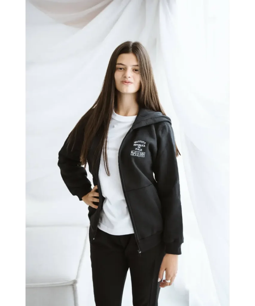 CAMPERA CANGURO NEGRA