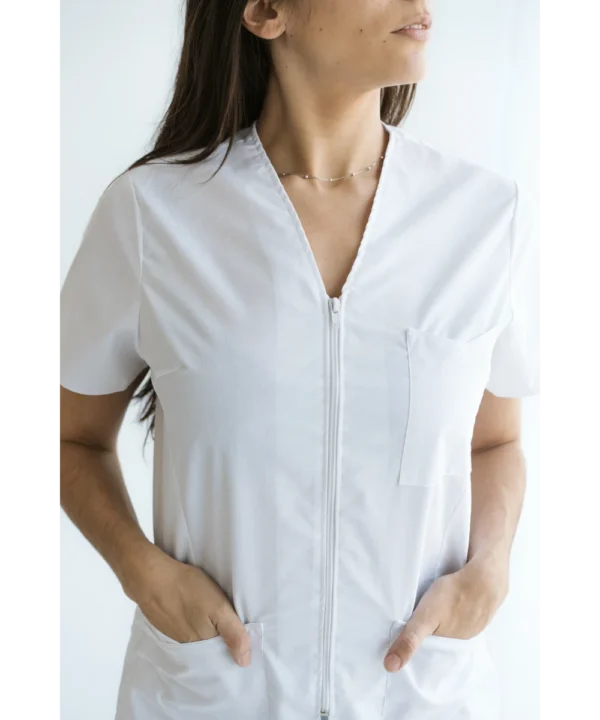 CHAQUETILLA LISA DE DAMA CON CIERRE